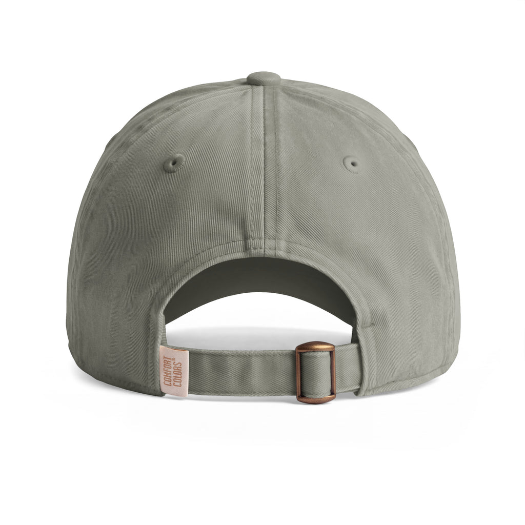Effortlessly international cap sandstone back