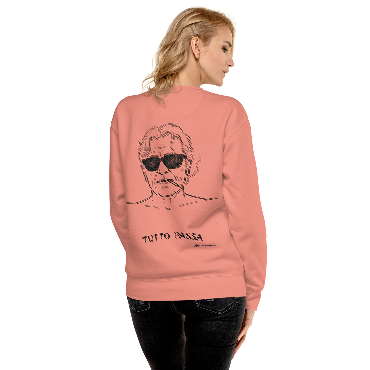 tutto passa sweater pink back female